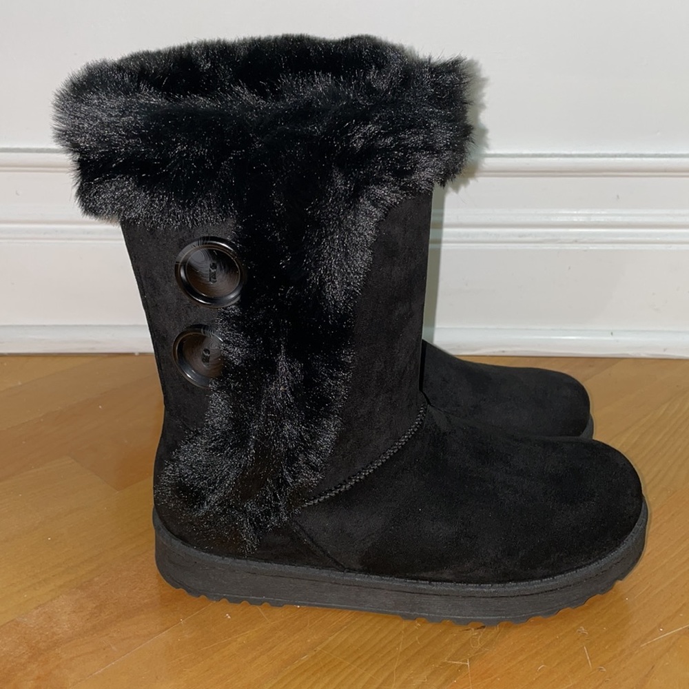 New SO Women's Black Faux Fur Winter Boots - Picture 6 of 14